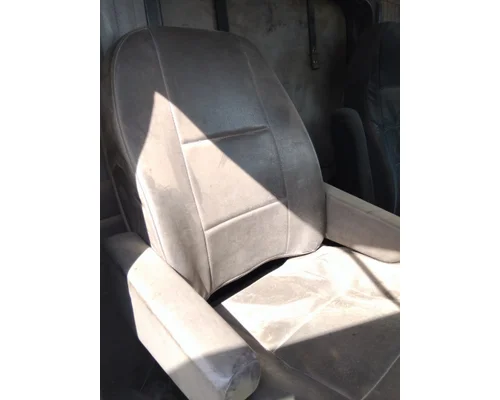 KENWORTH T800B SEAT, FRONT