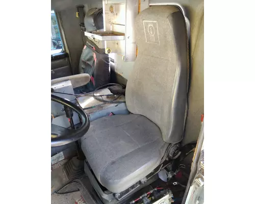 KENWORTH T800B SEAT, FRONT