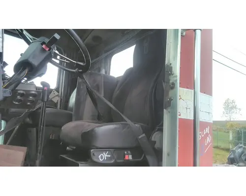 KENWORTH T800B SEAT, FRONT