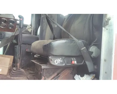 KENWORTH T800B SEAT, FRONT