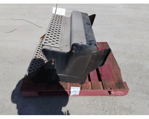 KENWORTH T800B TOOL BOX