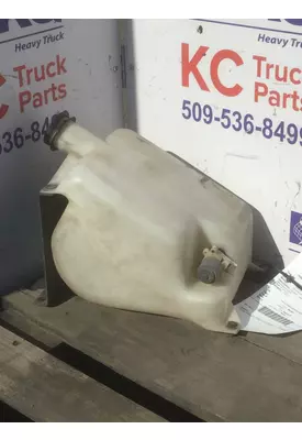 KENWORTH T800B WINDSHIELD WASHER RESERVOIR