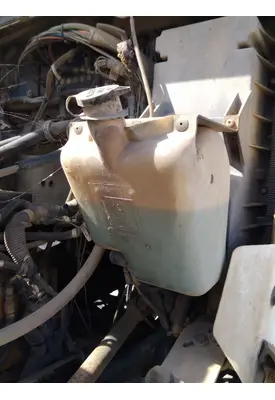 KENWORTH T800B WINDSHIELD WASHER RESERVOIR