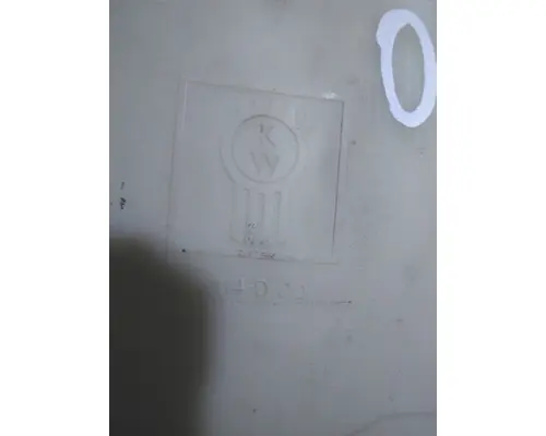 KENWORTH T800B WINDSHIELD WASHER RESERVOIR