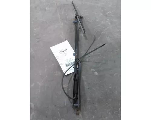 KENWORTH T800B WINDSHIELD WIPER ARM