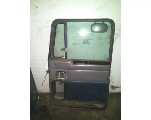 KENWORTH T800H DOOR ASSEMBLY, FRONT