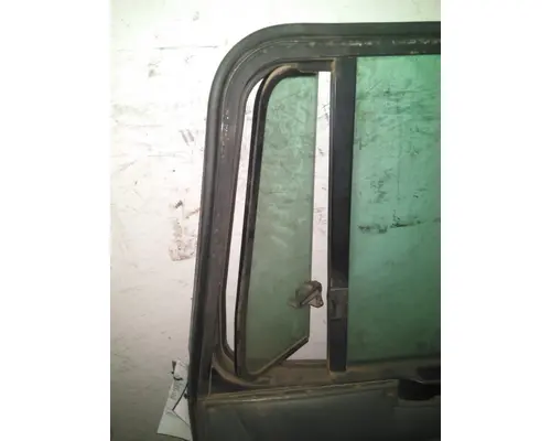 KENWORTH T800H DOOR ASSEMBLY, FRONT