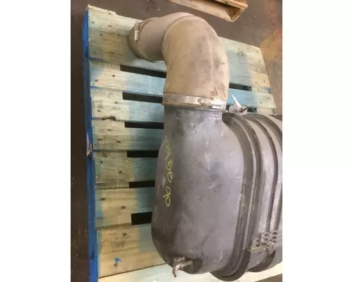 KENWORTH T800 AIR CLEANER