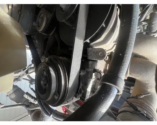 KENWORTH T800 Air Conditioner Compressor