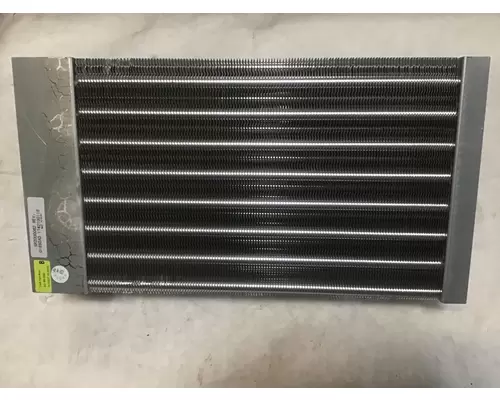 KENWORTH T800 Air Conditioner Condenser