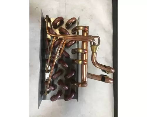 KENWORTH T800 Air Conditioner Condenser