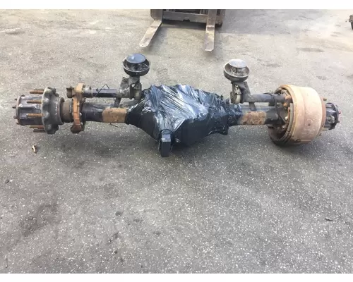 KENWORTH T800 Axle Assembly, Rear