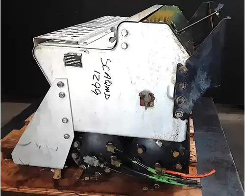 KENWORTH T800 Battery BoxTray