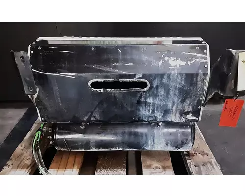 KENWORTH T800 Battery BoxTray