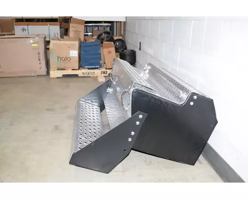 KENWORTH T800 Battery Box