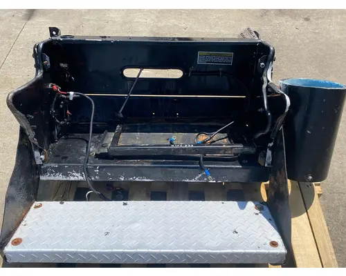 KENWORTH T800 Battery Box in Dorr, MI #600-11913