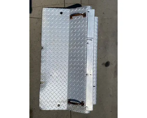 KENWORTH T800 Battery Box