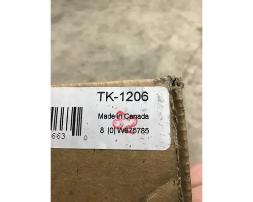 KENWORTH T800 Body Parts, Misc.