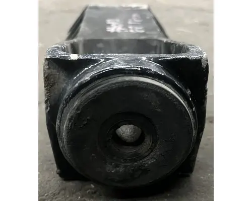 KENWORTH T800 Brackets, Misc.