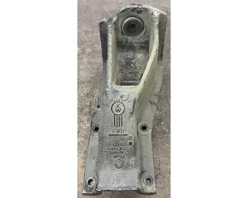 KENWORTH T800 Brackets, Misc.