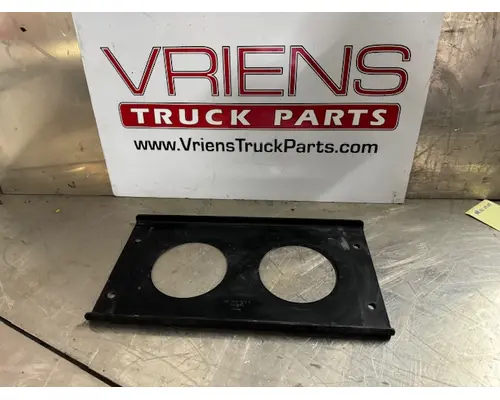 KENWORTH T800 Brackets, Misc.