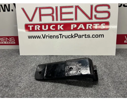 KENWORTH T800 Brackets, Misc.