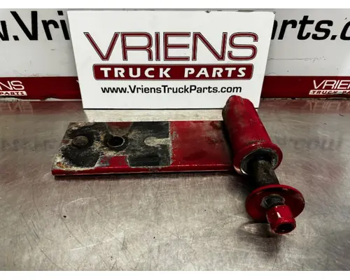 KENWORTH T800 Brackets, Misc.