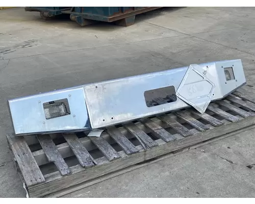 KENWORTH T800 Bumper Assembly, Front