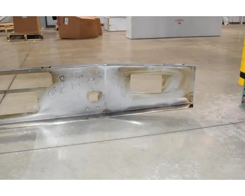 KENWORTH T800 Bumper Assembly, Front