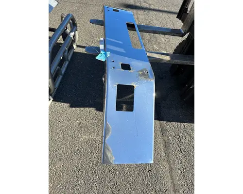 KENWORTH T800 Bumper Assembly, Front