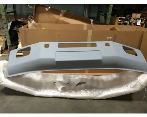 KENWORTH T800 Bumper Assembly, Front