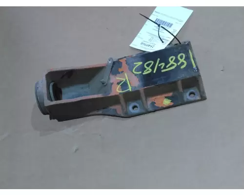 KENWORTH T800 CAB MOUNT,BRACKET
