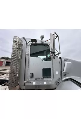 KENWORTH T800 Cab Assembly