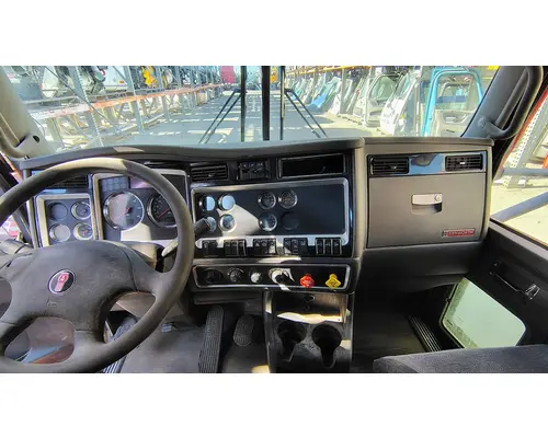 KENWORTH T800 Cab Assembly