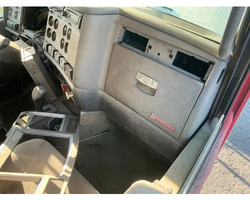 KENWORTH T800 Cab Assembly