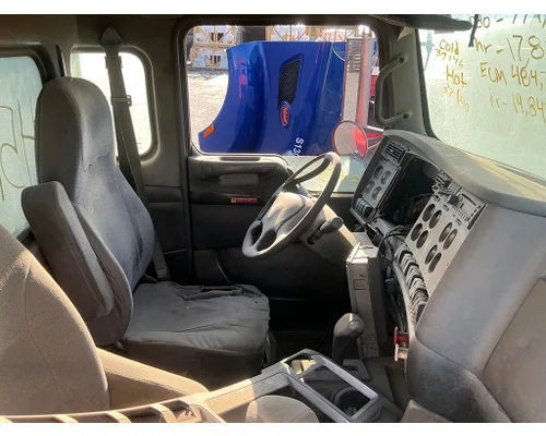 KENWORTH T800 Cab Assembly
