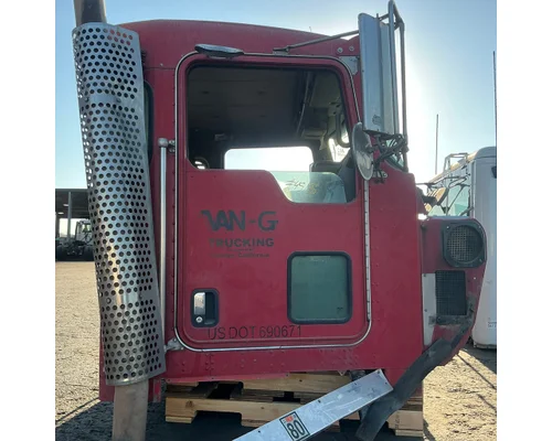 KENWORTH T800 Cab Assembly