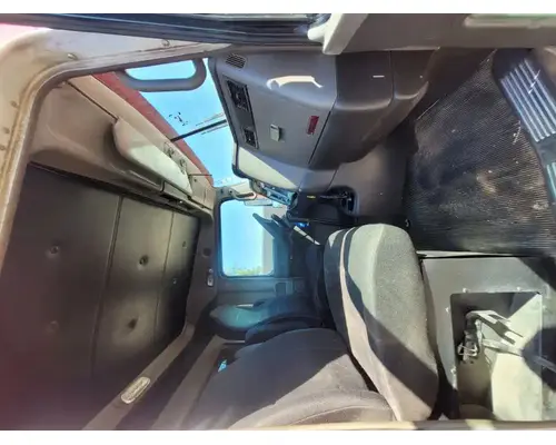 KENWORTH T800 Cab Assembly