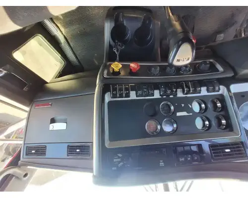 KENWORTH T800 Cab Assembly