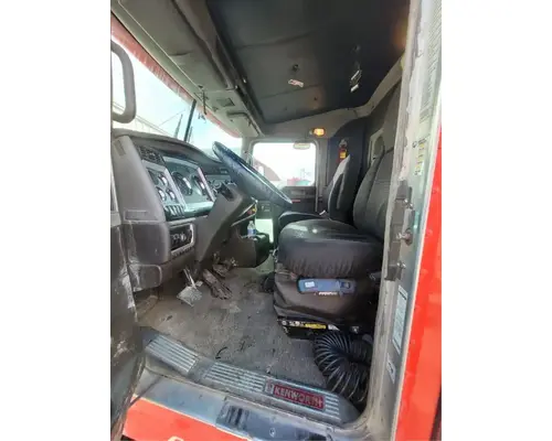 KENWORTH T800 Cab Assembly