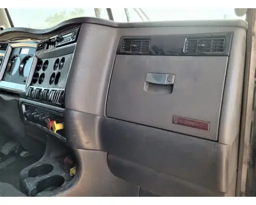 KENWORTH T800 Cab Assembly