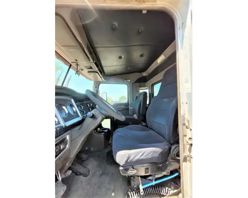 KENWORTH T800 Cab Assembly