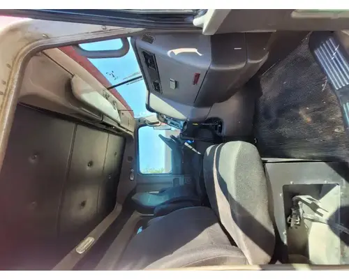 KENWORTH T800 Cab Assembly