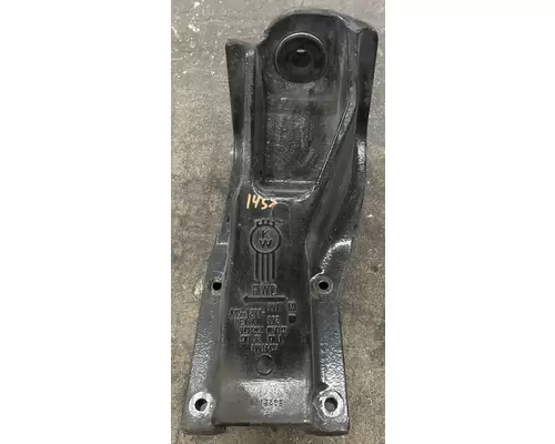 KENWORTH T800 Cab Mount