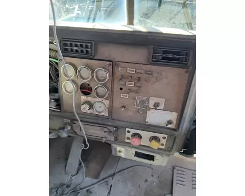 KENWORTH T800 Cab Mount