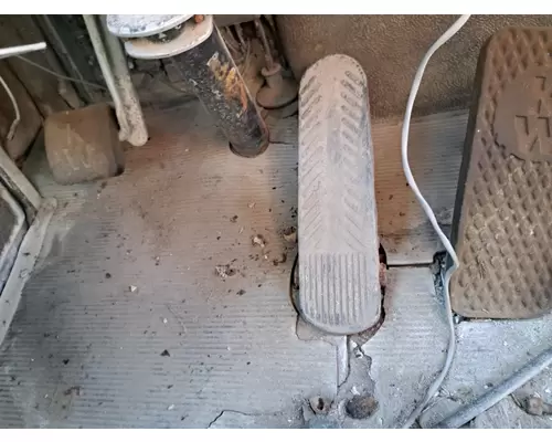 KENWORTH T800 Cab Mount