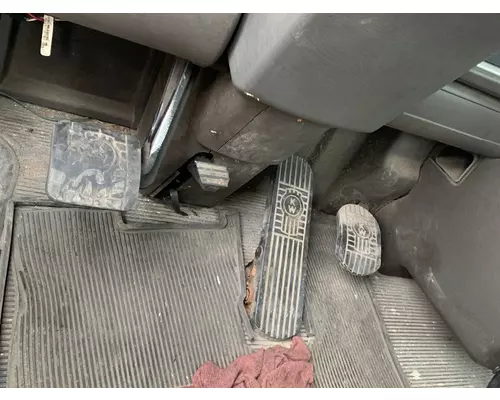 KENWORTH T800 Cab Mount