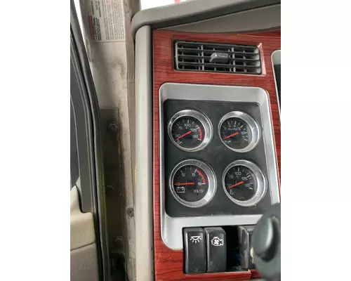 KENWORTH T800 Cab Mount