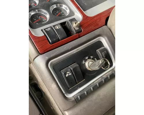KENWORTH T800 Cab Mount