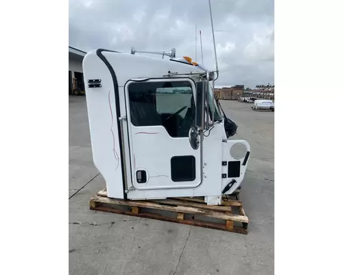 KENWORTH T800 Cab